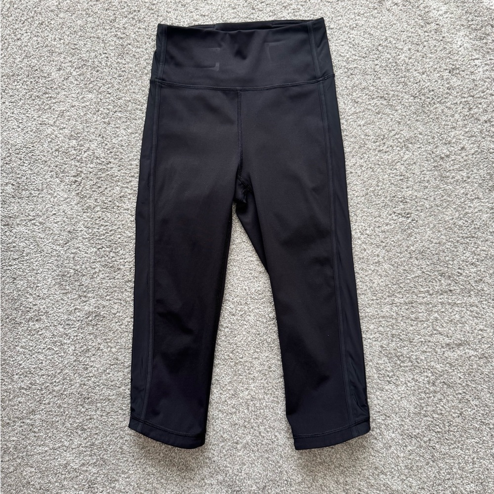 Lululemon Black Capri Leggings